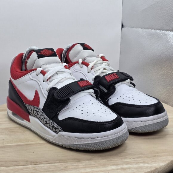 Nike Air Jordan Legacy 312 Low Fire Red/White Womens size 7.5  CD9054-160 GS6Y - Picture 5 of 9